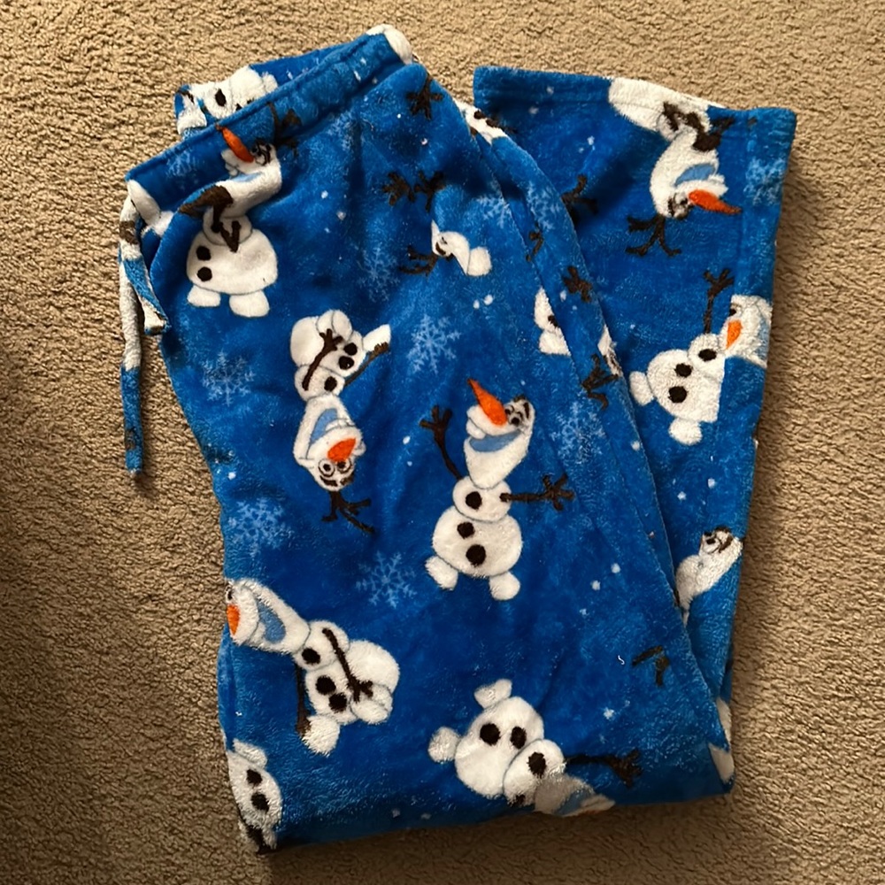 fleece olaf pajama pants